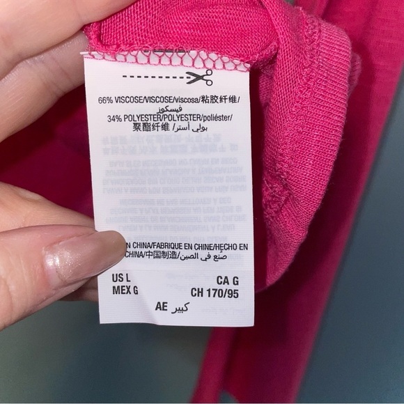 Juicy Couture Plastisol Bell Sleeve Sweater in Dragon Fruit Size Large - Picture 6 of 7